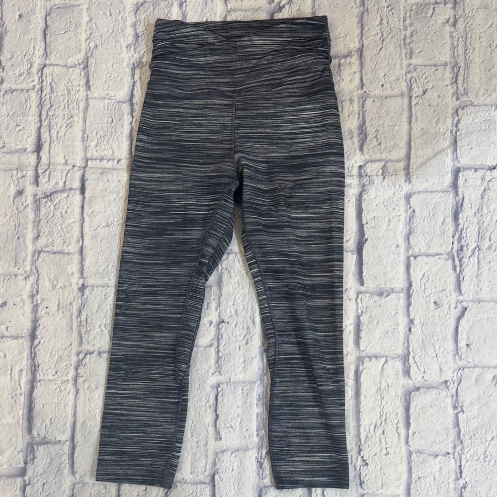 Lululemon Align Crop 21" *Cross Waist SZ4